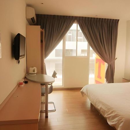 Hotel City Comfort Inn Puchong Eksteriør billede
