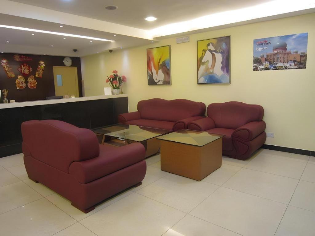 Hotel City Comfort Inn Puchong Eksteriør billede
