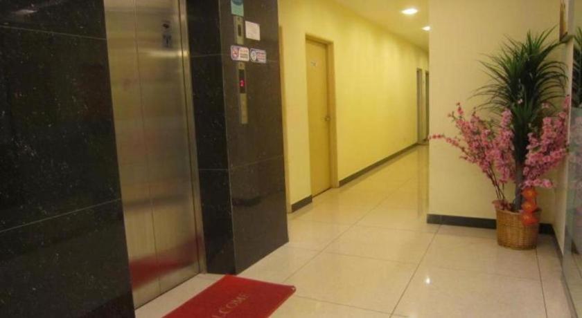 Hotel City Comfort Inn Puchong Eksteriør billede
