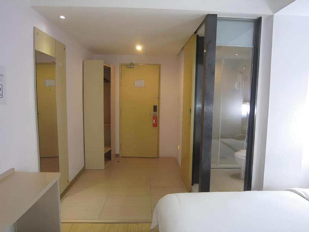 Hotel City Comfort Inn Puchong Eksteriør billede