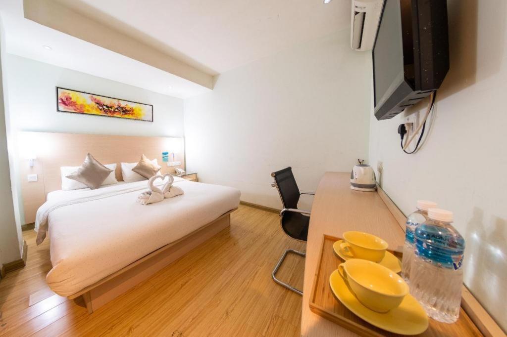 Hotel City Comfort Inn Puchong Eksteriør billede