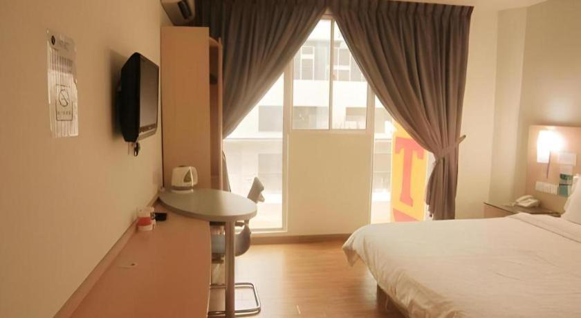 Hotel City Comfort Inn Puchong Eksteriør billede