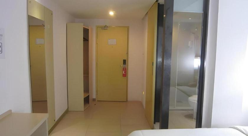 Hotel City Comfort Inn Puchong Eksteriør billede